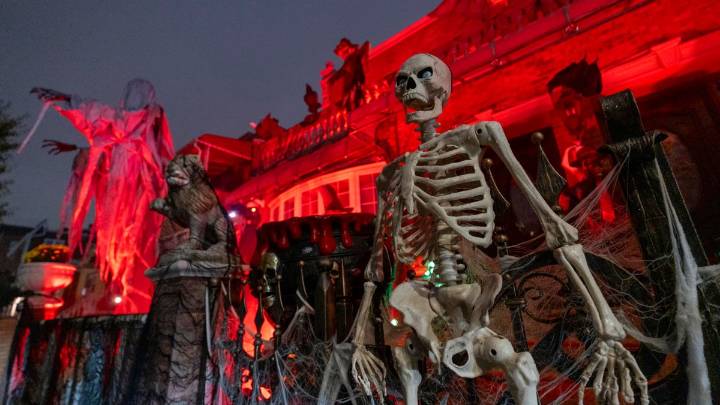 Halloween suma gasto récord de millones, pese a temor económico