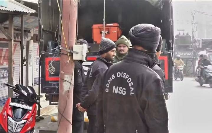 NSG Bomb Squad Conducts Inspection at Nowgam Blast Site