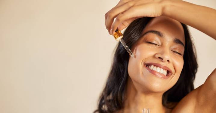 Medik8 serum that makes skin 'firmer and glowy' and 'less blotchy' is 25% off for Black Friday