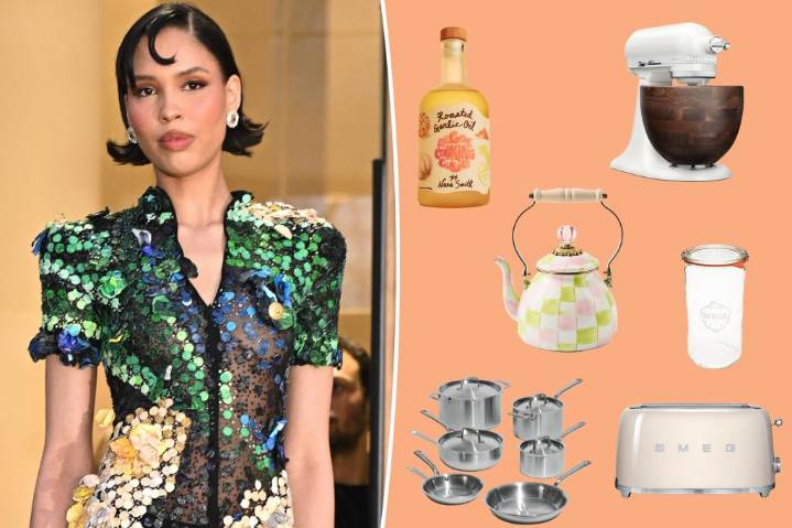 Nara Smith shares her favorite kitchen and cooking essentials