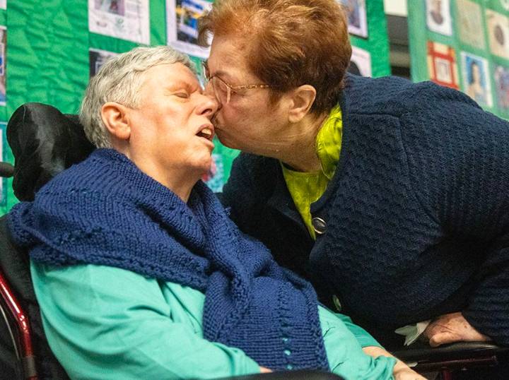 Sisters’ kidney donation shines as LHSC marks living donor milestone