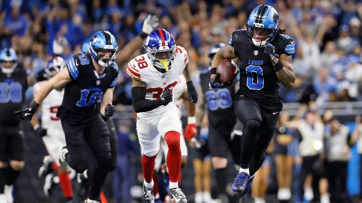 Jahmyr Gibbs breaks free, rescues Lions in overtime win vs. Giants