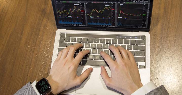 Colombia se queda atrás en regulación de asesorías de inversión frente a México y Chile