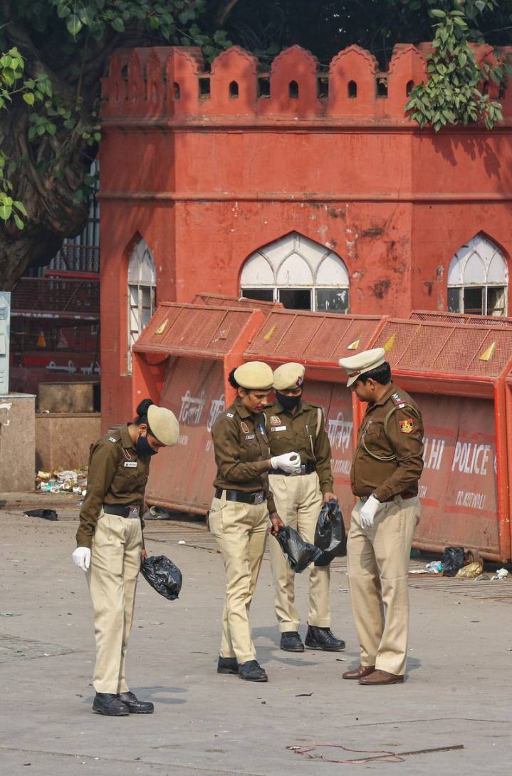 4 doctors' registration cancelled