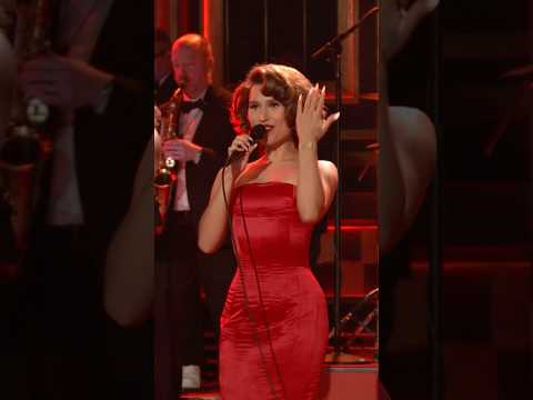 #RAYE performs “WHERE IS MY HUSBAND!” #FallonTonight