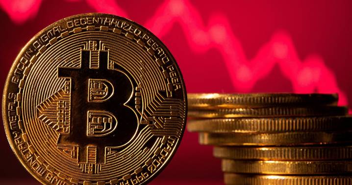 Bitcoin cae a mínimos de seis meses ante dudas sobre recorte de tasas en EE.UU.