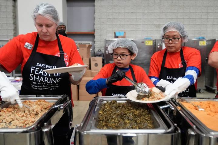 Confianza del consumidor, en su nivel más bajo desde abril por efecto de inflación y desempleo