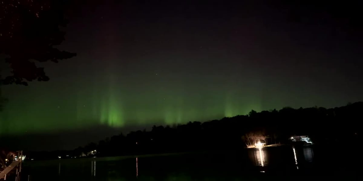Time lapse shows the Northern Lights in Belding, MI