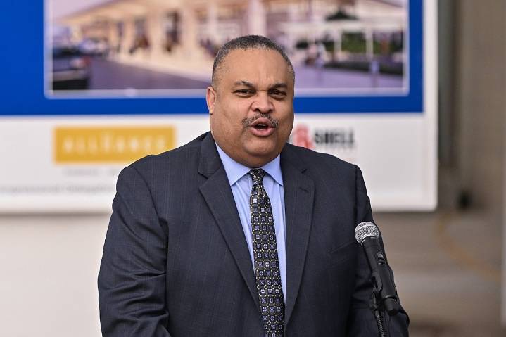 Little Rock airport finalizes severance agreement with former executive director