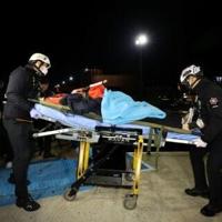 South Korea ferry runs aground after officer distracted by phone: coast guard