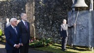 Felipe VI y el presidente alemán protagonizan un histórico acto de desagravio en Gernika