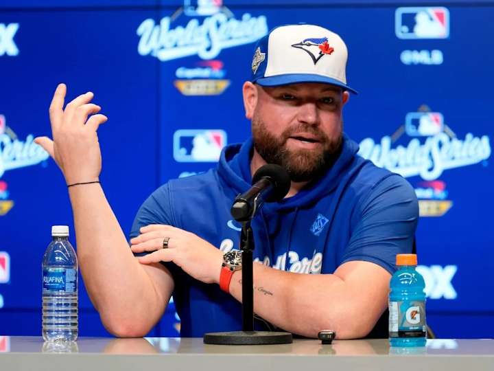 Why Blue Jays plan to extend manager John Schneider and keep leadership intact