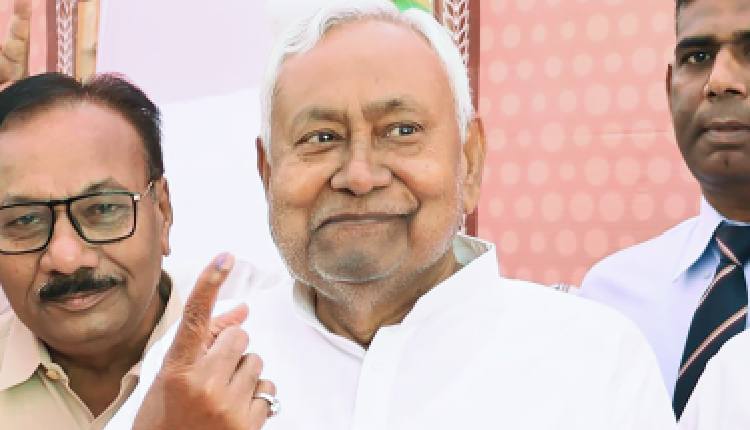 Bihar Polls: CM Nitish Kumar Casts His Vote In Bakhtiyarpur, Shows Inked Finger