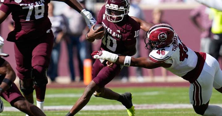 No. 3 Texas A&M pulls off biggest comeback in school history to beat South Carolina 31
