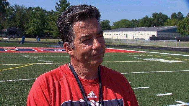 LaBrae's Elliot steps down after four seasons