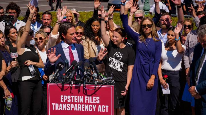 Representantes de EEUU votarán para liberar archivos de Epstein