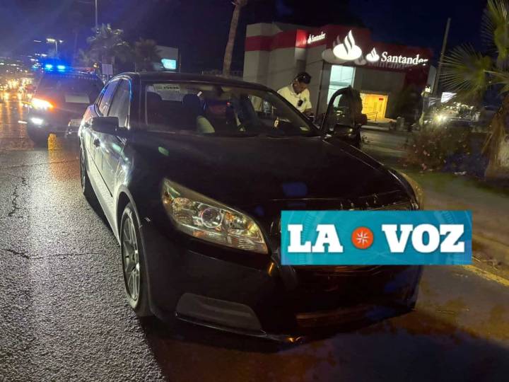 Choque por alcance en Monclova deja daños en vehículos