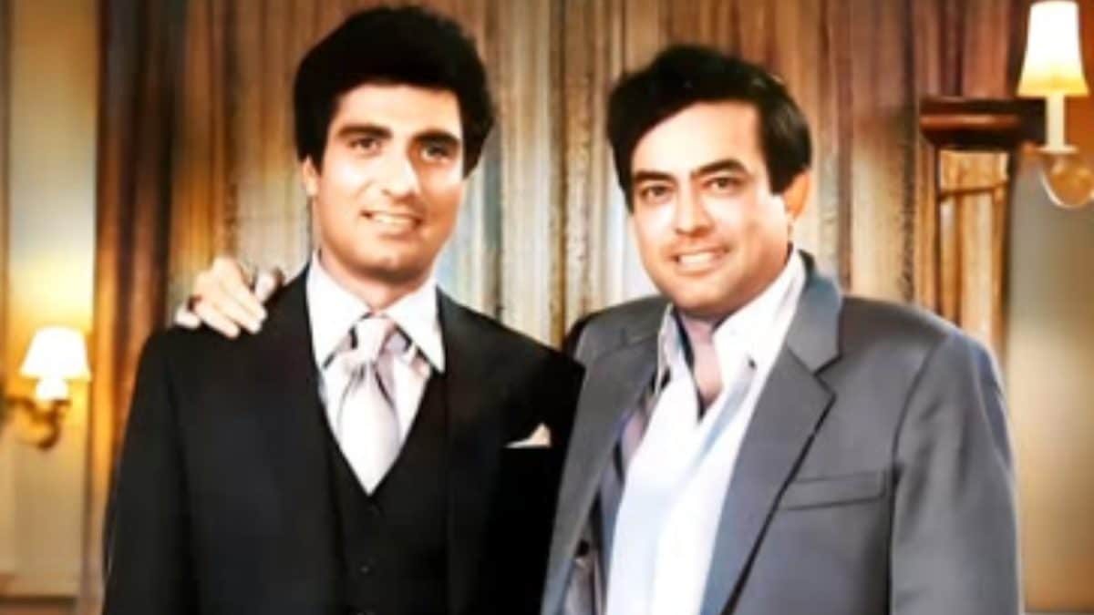 Raj Babbar Pays Tribute To Sanjeev Kumar On 40th Death Anniversary, Calls Him 'Legend Of Unmatched Versatility’