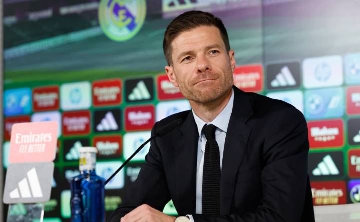 Xabi Alonso contesta a Laporta, presidente del Barcelona: “Mensajes populistas para su parroquia”