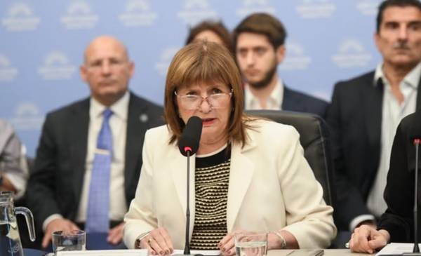 Con una carta dirigida a Milei, Patricia Bullrich renunció como ministra de Seguridad