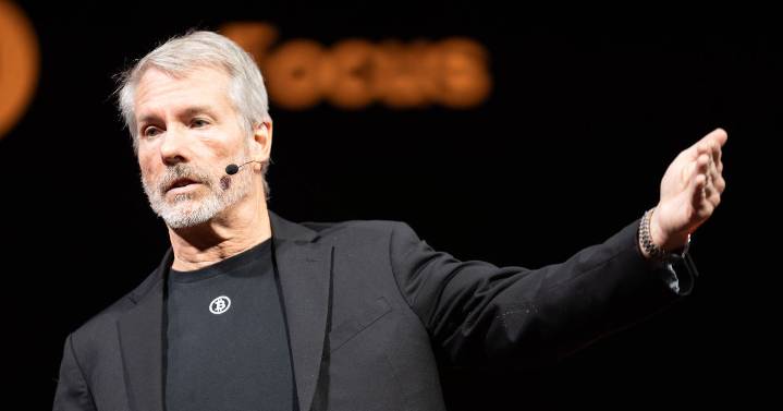 Bitcoin Price Dipped Below $109,000 As Strategy Buys 397 More Bitcoin