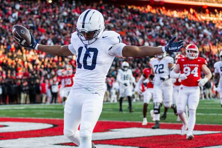 ‘They’re just incredible’: Penn State’s Nick Singleton, Kaytron Allen share more history in Rutgers win