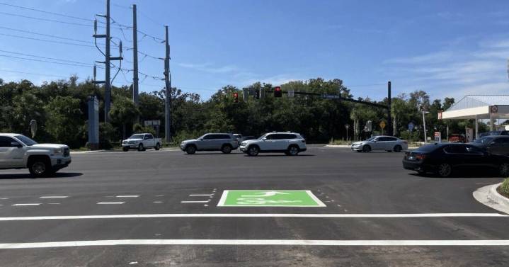 Mount Pleasant adds more bike lanes to Coleman Boulevard