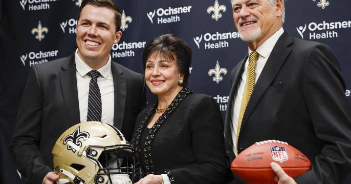 Gayle Benson says calls to fire GM Mickey Loomis ridiculous