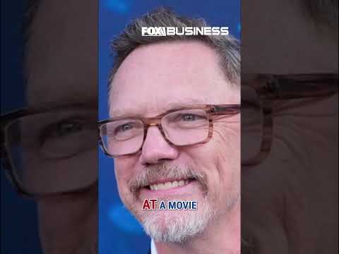 Hollywood actor goes off on ICE agents at movie screening #shorts