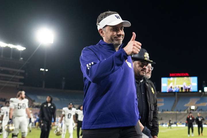 Washington hopes to put damper on No. 5 Oregon’s CFP chances in regular