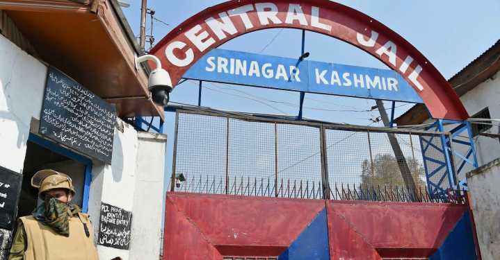 CIK Conducts Searches at Multiple Jails Across Kashmir