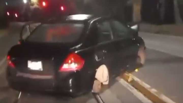 Abandonan Vehículo tras Percance Vial y le Roban las Llantas en Puebla