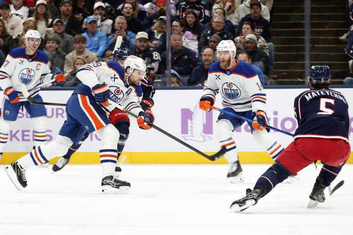 Mathieu Olivier's 3-point night lifts Blue Jackets over Oilers - The Rink Live | Coverage of youth, junior, high school and college hockey