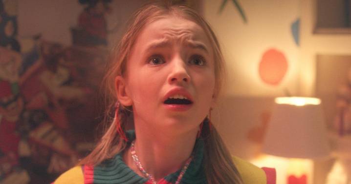 Who plays Holly Wheeler in Stranger Things season 5?