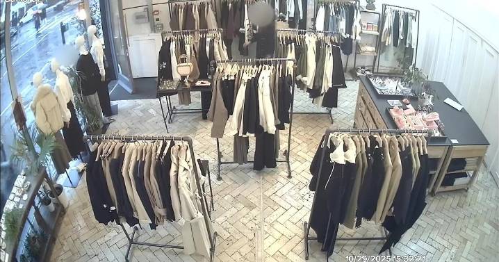Shoplifters steals £2,000 worth of clothes from London shop