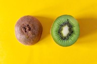8 Foods With More Vitamin C Than a Kiwi
