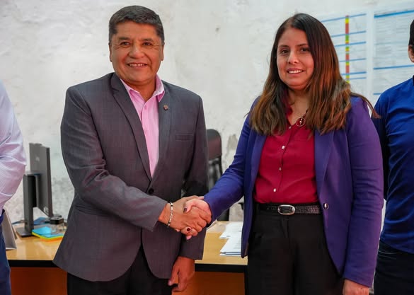 Alcalde Rivera designó a abogada Milagros Chirinos como nueva gerenta de Transportes de la MPA