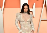 Rosalía explica por qué se vistió de monja para la portada de su nuevo álbum