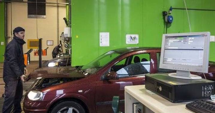 One simple tweak UK motorists can make to avoid common MOT failure