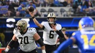 Matthew Stafford hits Davante Adams with 2 of his 4 TD passes while the Rams rout the Saints, 34