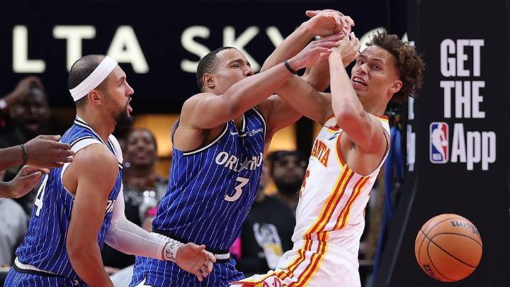 Magic's Desmond Bane tossed after foul, firing ball at Okongwu