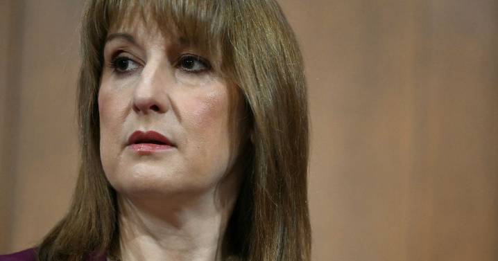 DWP Winter Fuel Payment 2025 dates, eligibility and amounts confirmed after change this year