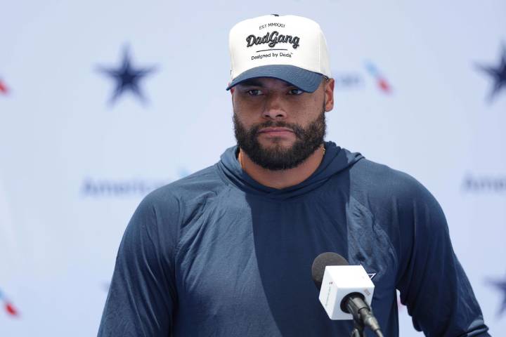 Ex-Eagles Pro Bowler Imagines Dak Prescott in Philly, Points to George Pickens’ Transformation