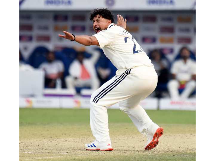 Kuldeep reacts after SA's dominant display on Day 2