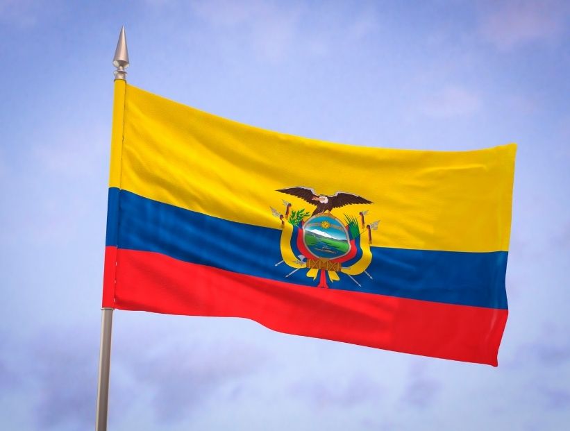 Nación ecuatoriana celebra este domingo un referéndum clave que podría redefinir el rumbo político y de seguridad del país.