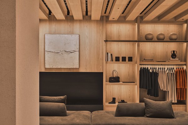 ZARA INAUGURA UNA NUEVA FLAGSHIP EN BARCELONA, DISEÑADA POR VINCENT VAN DUYSEN