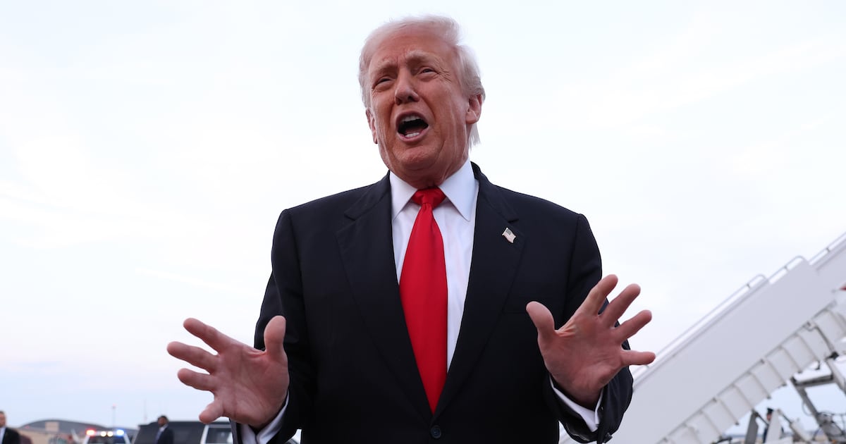 Top Trump Goon Scott Bessent Touts the President for a Demotion