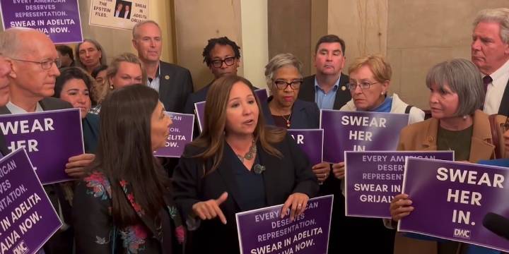 Arizona Democrats continue push to swear in Congresswoman