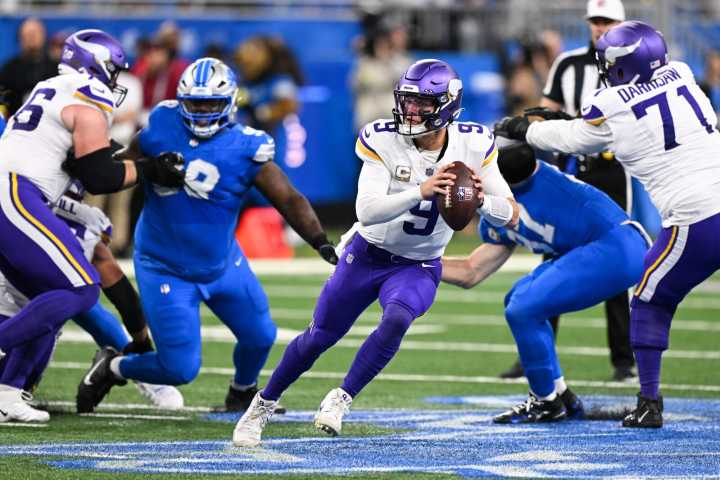 J.J. McCarthy returns and leads Vikings to upset win over Lions