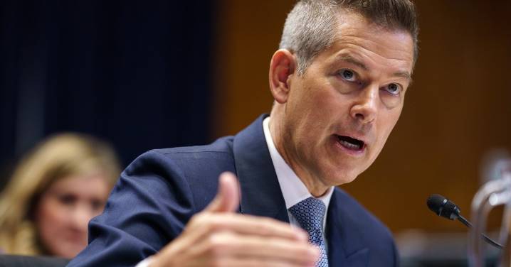 Reducción del tráfico aéreo por el cierre del Gobierno en EUA podría llegar al 20%